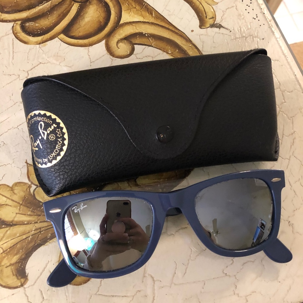 Ray-Ban Wayfarer Sunglasses